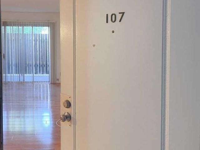Apartment for rent in Alhambra, California
