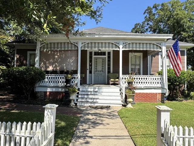 House for sale in Natchez, Mississippi