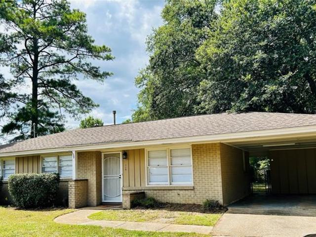House for sale in Hope Hull, Alabama
