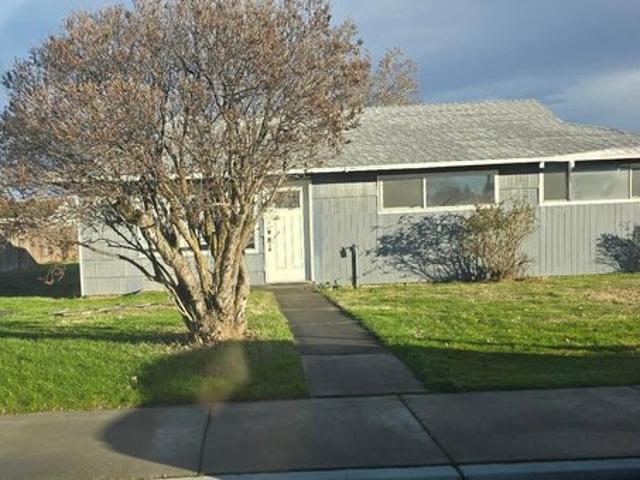 House for sale in Connell, Washington