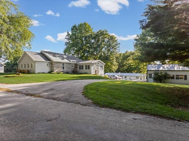 House for sale in Hamburg, Illinois