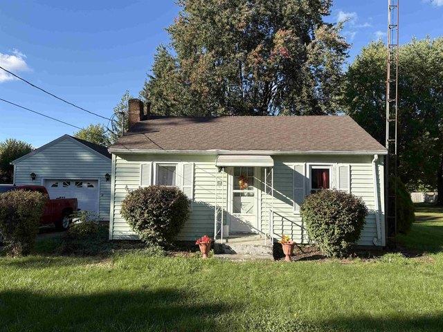 House for sale in Chesaning, Saginaw County