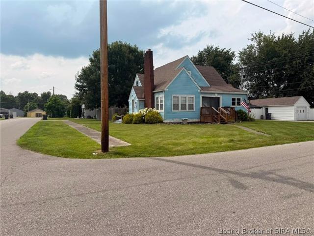 House for sale in Scottsburg, Indiana