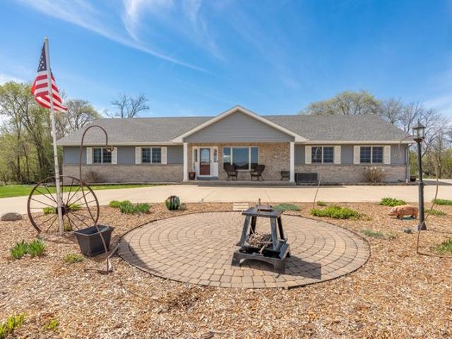 House for sale in Chaska, Minnesota