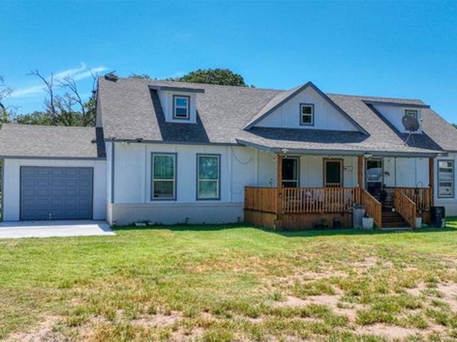 House for sale in Chatfield, Navarro County