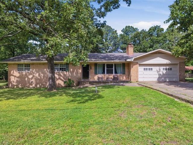 House for sale in Locust Grove, Oklahoma