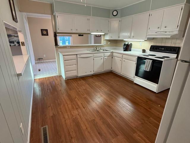 House for sale in Clarion, Iowa