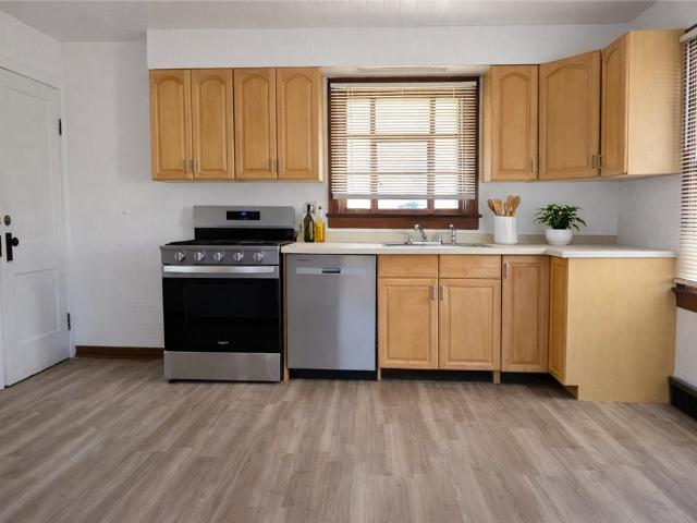 House for sale in Ford Cliff, Pennsylvania