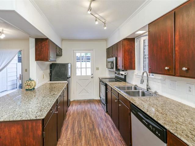 Townhouse for sale in Keithville, Louisiana