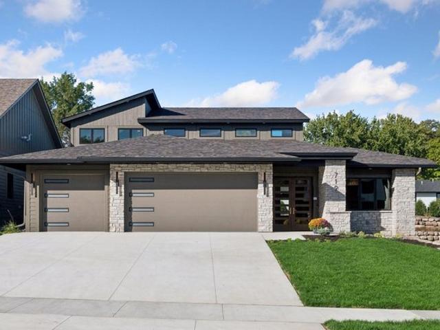 House for sale in Chaska, Carver County