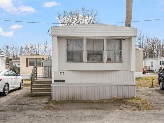 House for sale in Middletown, Rhode Island