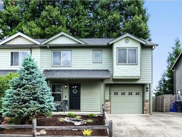Townhouse for sale in Oregonia