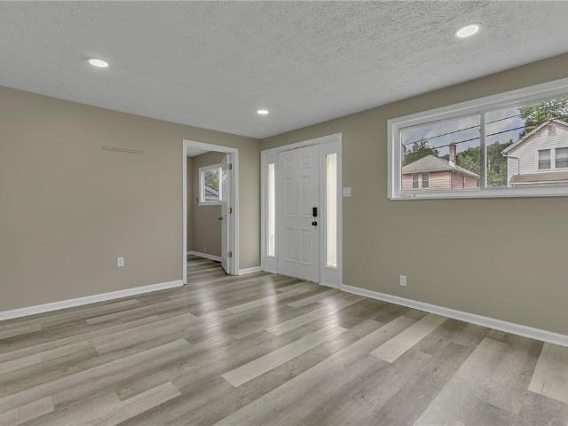 House for sale in Beaver, Pennsylvania