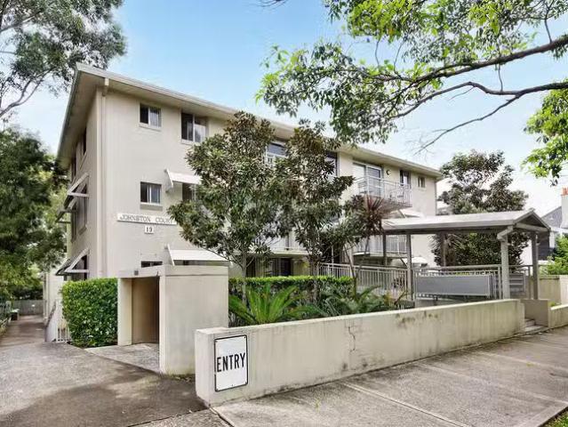Apartment for rent in Annandale