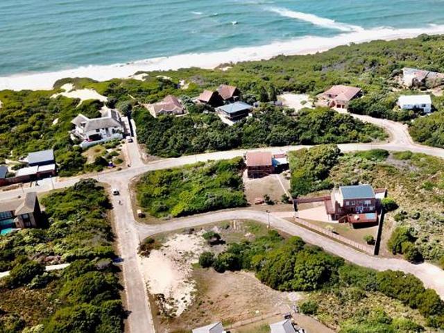 Land for sale in Cape St Francis, Eastern Cape