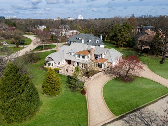 House for sale in Oak Brook, Illinois