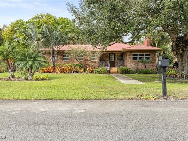 House for sale in Clewiston, Florida