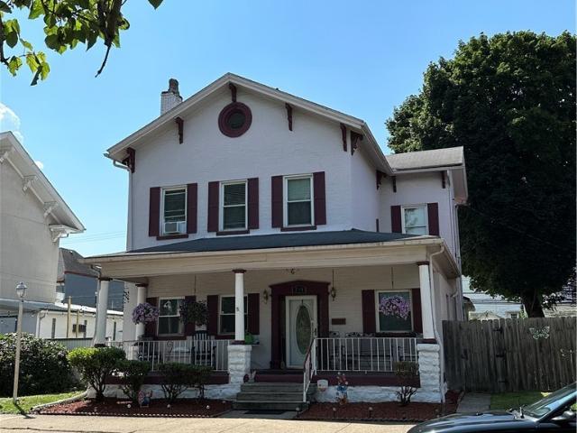 House for sale in Wellsville, Ohio