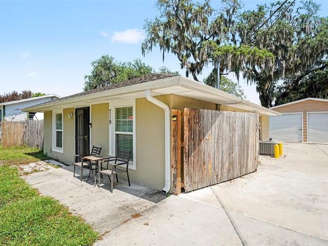 Property for sale in Fort Meade, Florida