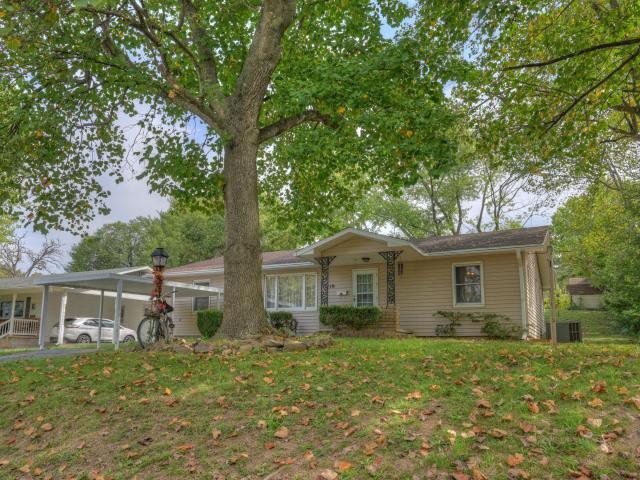 House for sale in Neosho, Missouri