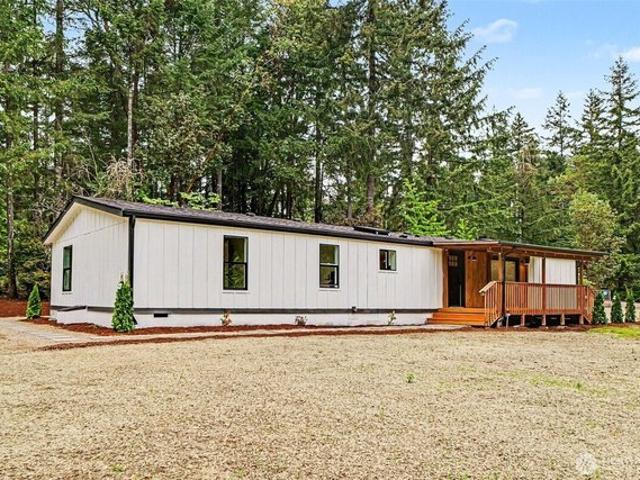 House for sale in Lakebay, Washington