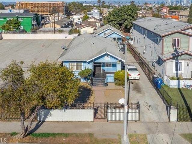 House for sale in Canoga Park, California