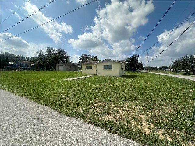 House for sale in Avon Park, Florida