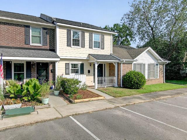 Townhouse for sale in Mount Pleasant, South Carolina
