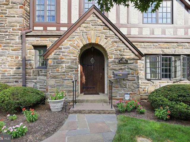 House for sale in Rydal, Pennsylvania