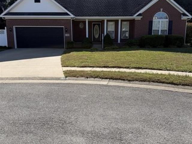 House for sale in Bowling Green, Warren County