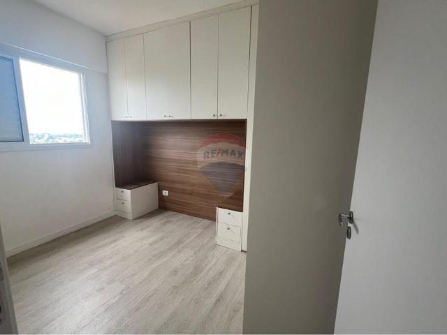 Apartamento aluguel em Região Imediata de São José dos Campos, Região Metropolitana do Vale do Paraíba e Litoral Norte