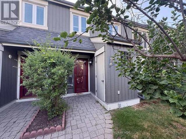 Townhouse for rent in Collingwood, Ontario