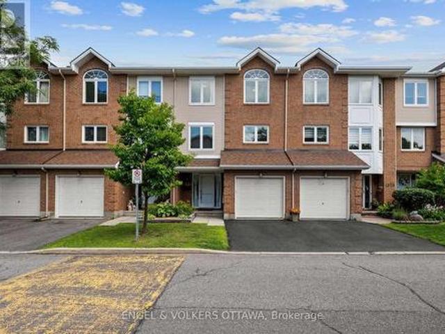 Townhouse for sale in Mulhurst Bay, Ontario
