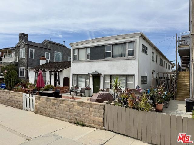 House for sale in Hermosa Beach, California