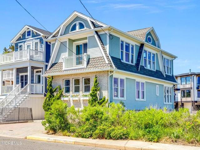 House for sale in Monmouth, New Jersey