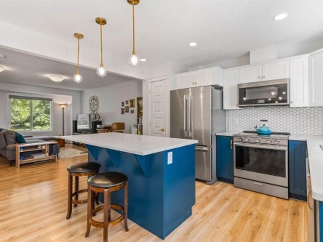 Townhouse for sale in Wedgewood, Alberta