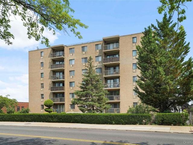 Condo for sale in Queens, Arverne