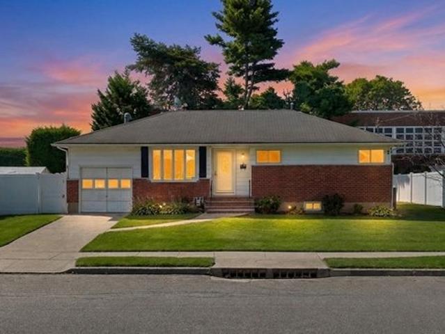 House for sale in Hicksville, Nassau County