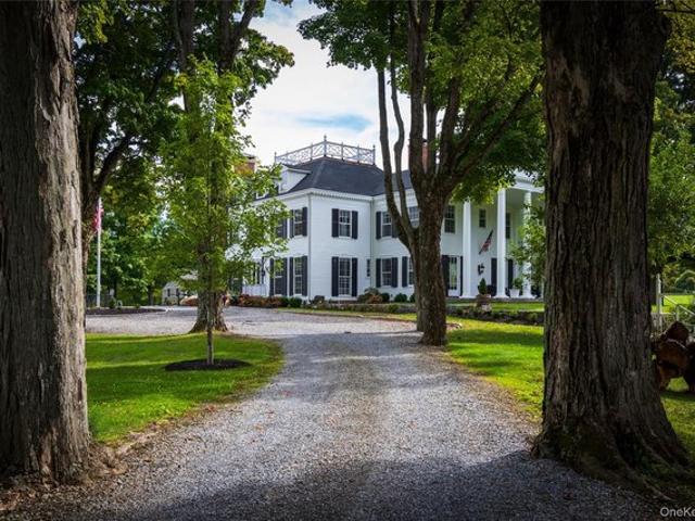 House for sale in Hopewell Junction, Town of East Fishkill