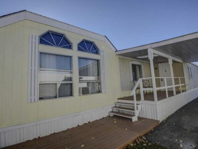 House for sale in Watergrove Mobile Home Park, Calgary