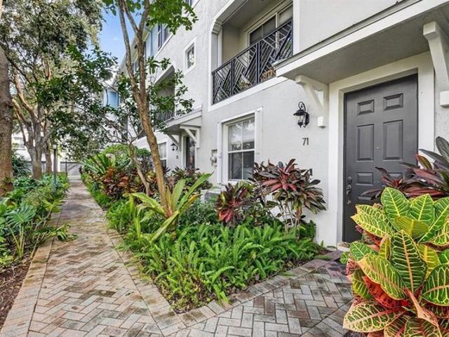 Townhouse for sale in Delray Beach, Florida