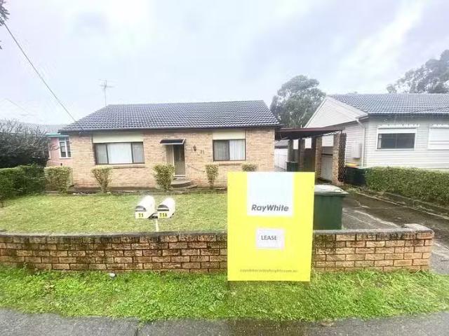 House for rent in Canley Heights, New South Wales