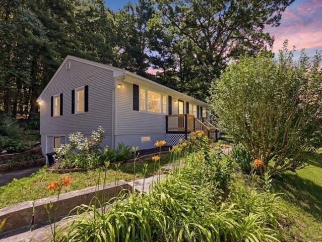 House for sale in Hampden, Massachusetts