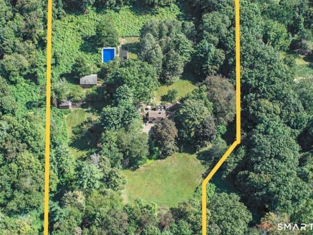 House for sale in Woodbridge, Connecticut
