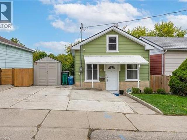 House for sale in Galt, Cambridge