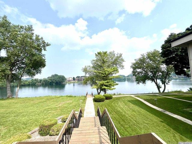 Condo for sale in Cerro Gordo, Iowa