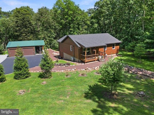 House for sale in Morgantown, Pennsylvania