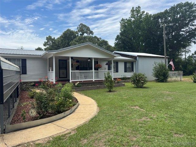 House for sale in Pine Hill, Alabama