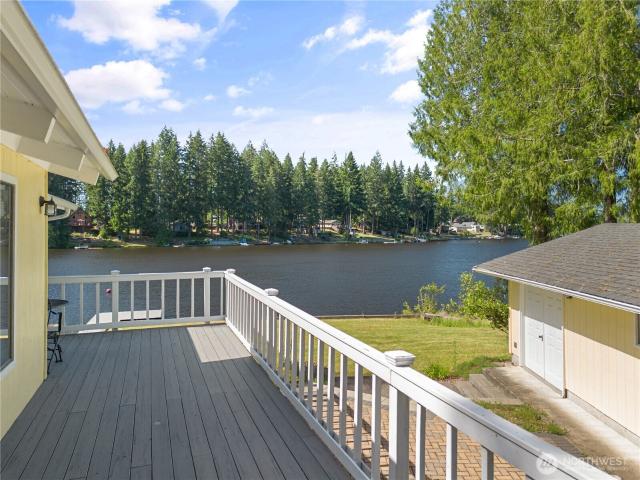 House for sale in Shelton, Washington