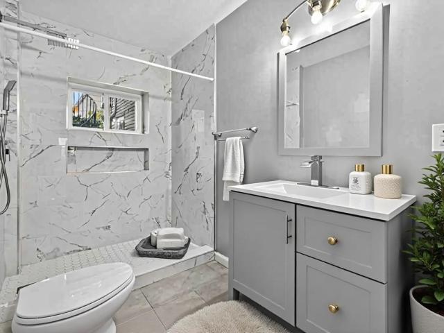House for sale in Hudson, New Jersey